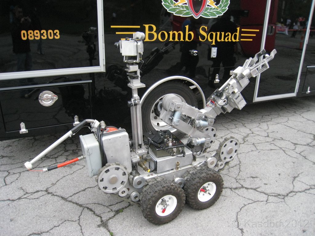 2012 Run With the Cops 135.JPG - The 3rd annual, and my first, Detroit City "Run With the Cops, Not From them!" race. I ran the 10K, and set a PR in the process. Another cold and windy day on Belle Isle!